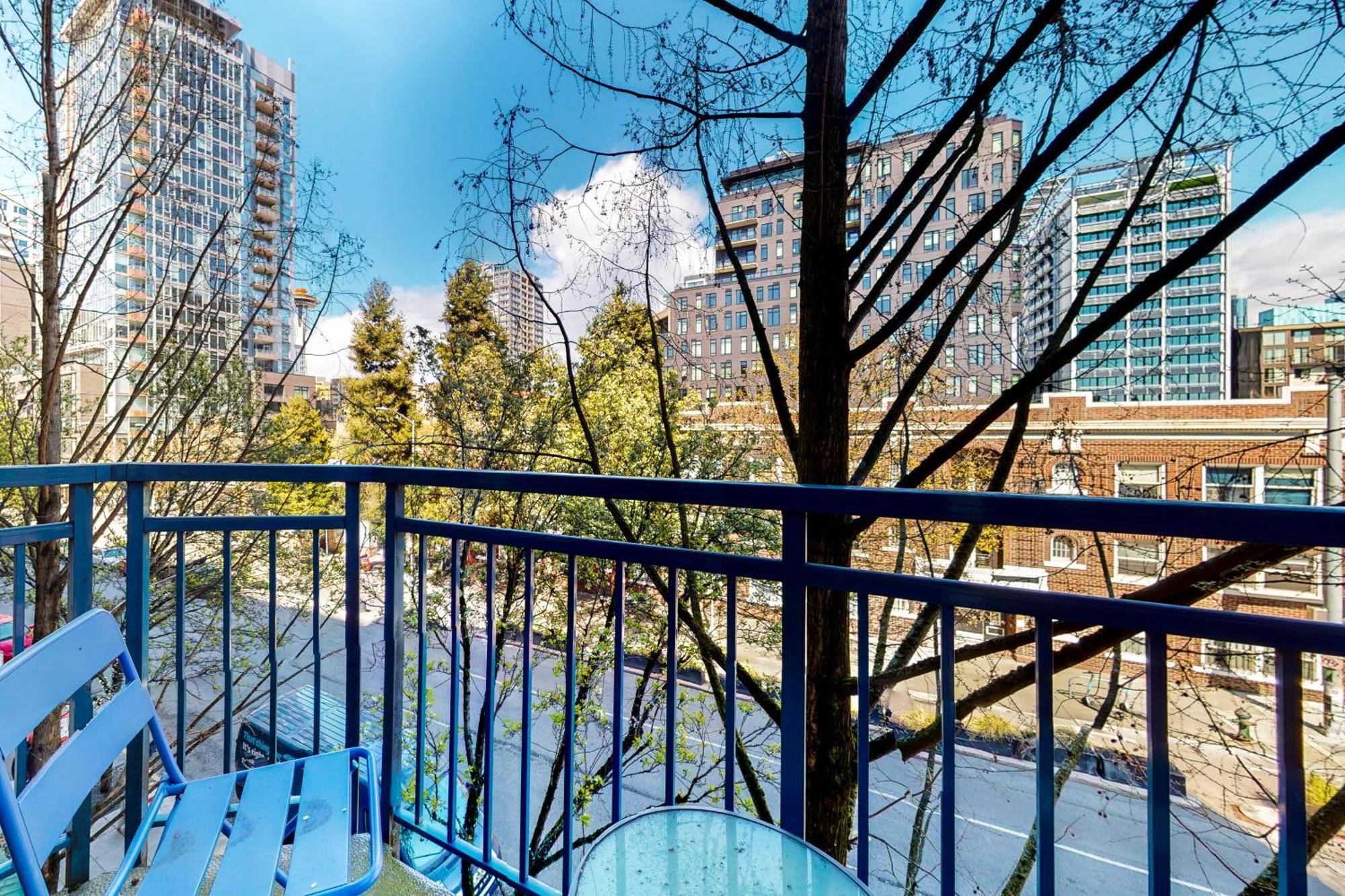 Belltown Court Ii *